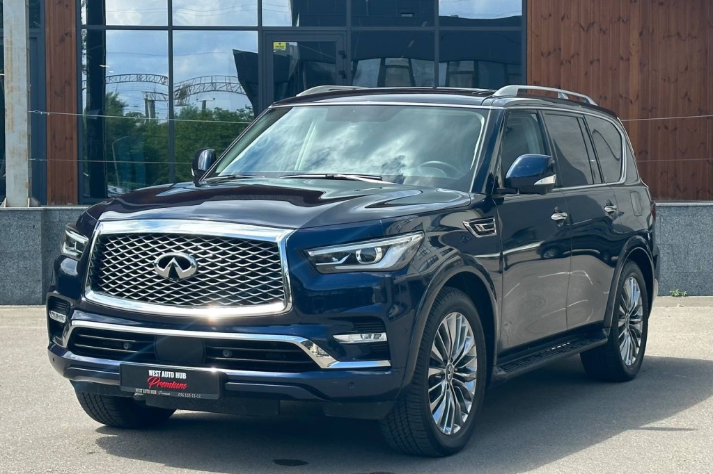 Infiniti QX80 2021 фото 2