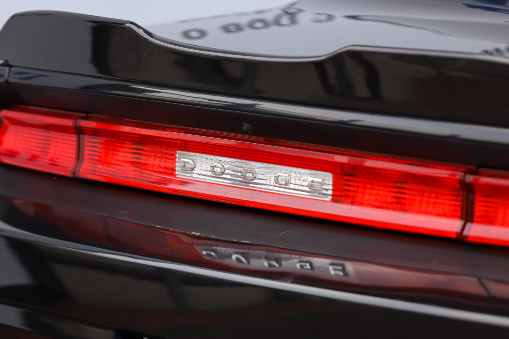 Dodge Challenger SE 2010 photo 26