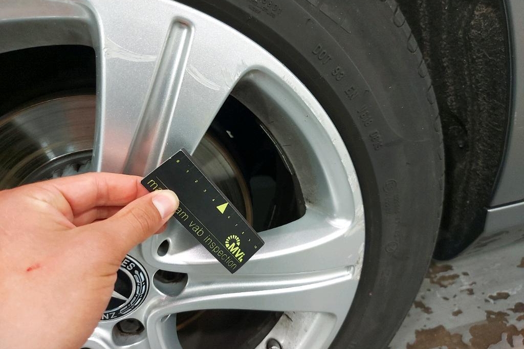 Mercedes-Benz E-Klasse 2017 фото 24