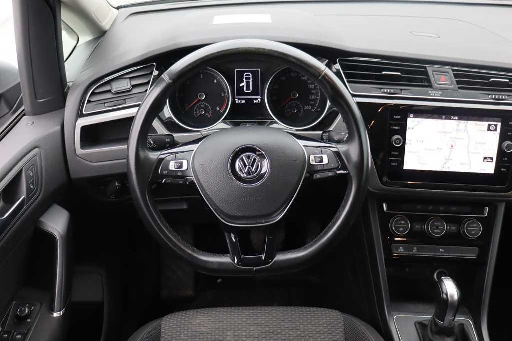 Volkswagen Touran 2018 фото 4