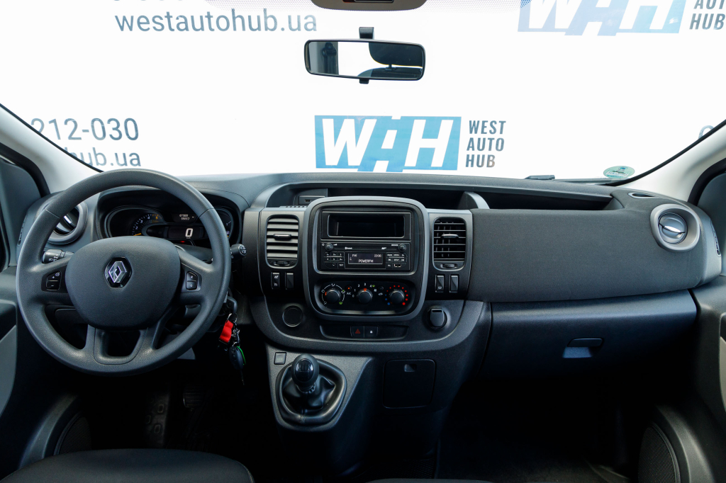 Renault Trafic пасс. 2015 photo 14