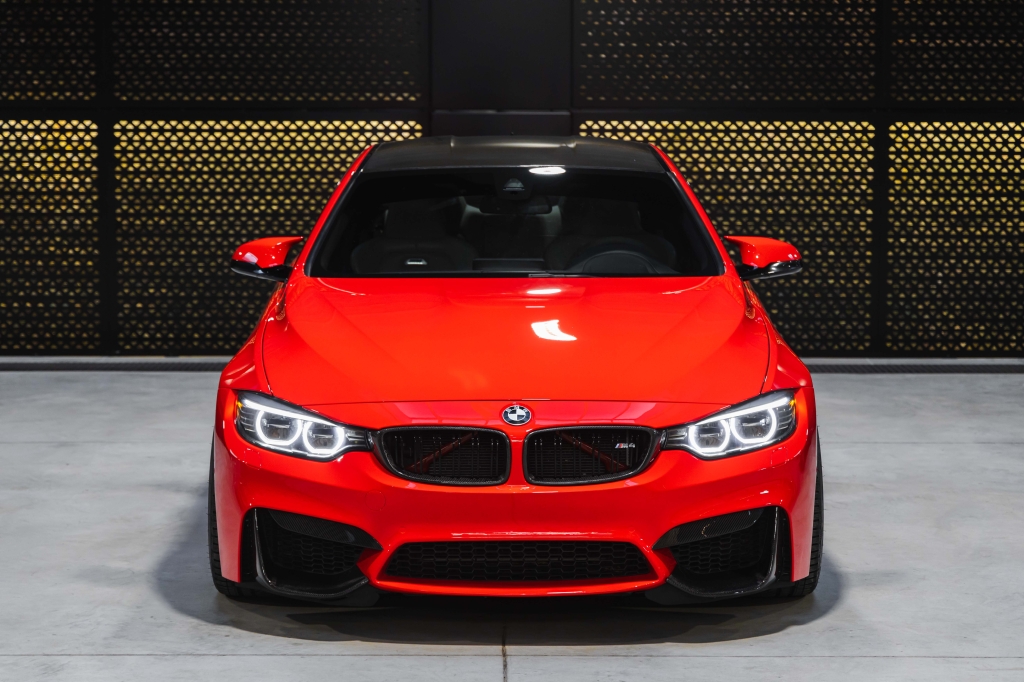 BMW M4 2015 фото 6