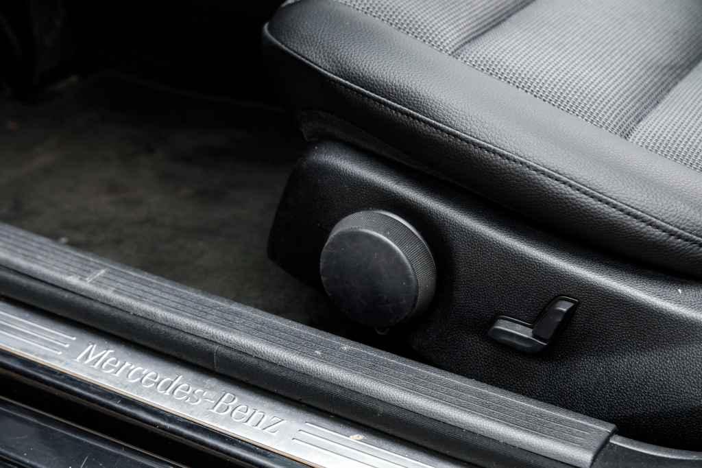 Mercedes-Benz C 220 Avantgarde 2008 photo 10