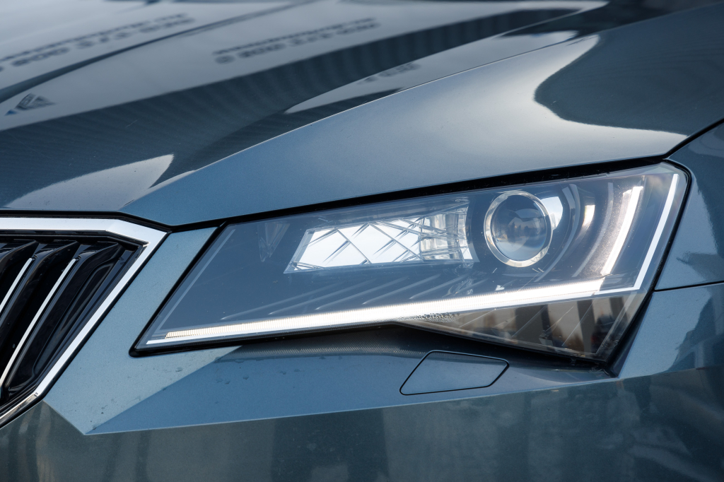 Skoda Superb Ambition 2016 фото 26