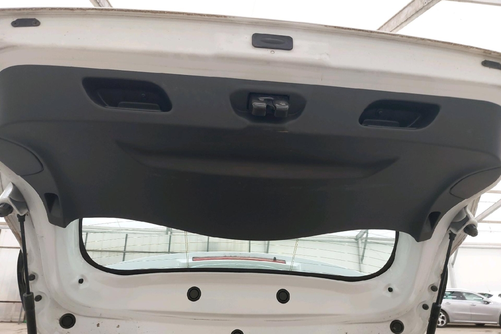 Renault Clio 2016 фото 11