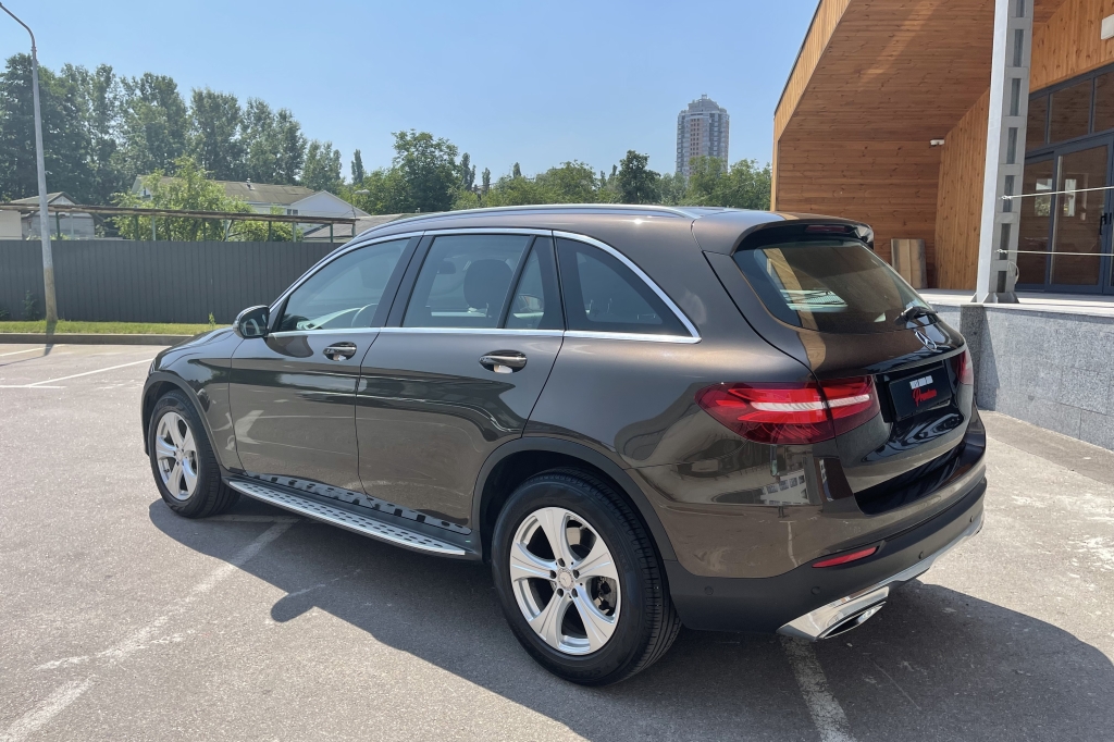Mercedes-Benz GLC 250 4MATIC 2016 фото 2