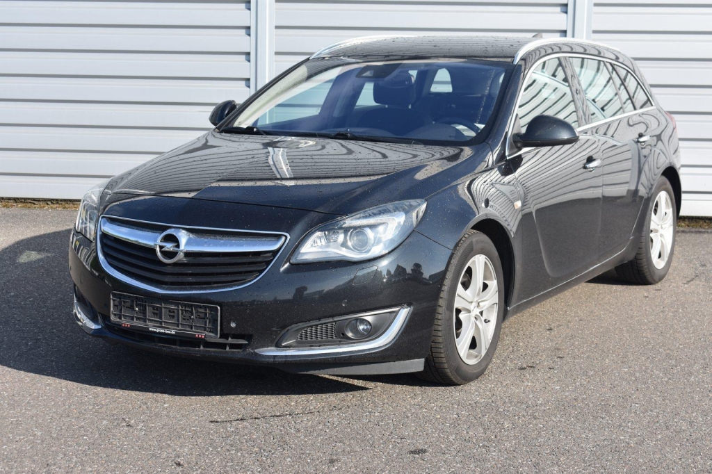 Opel Insignia Sports Tourer 2016 фото 4