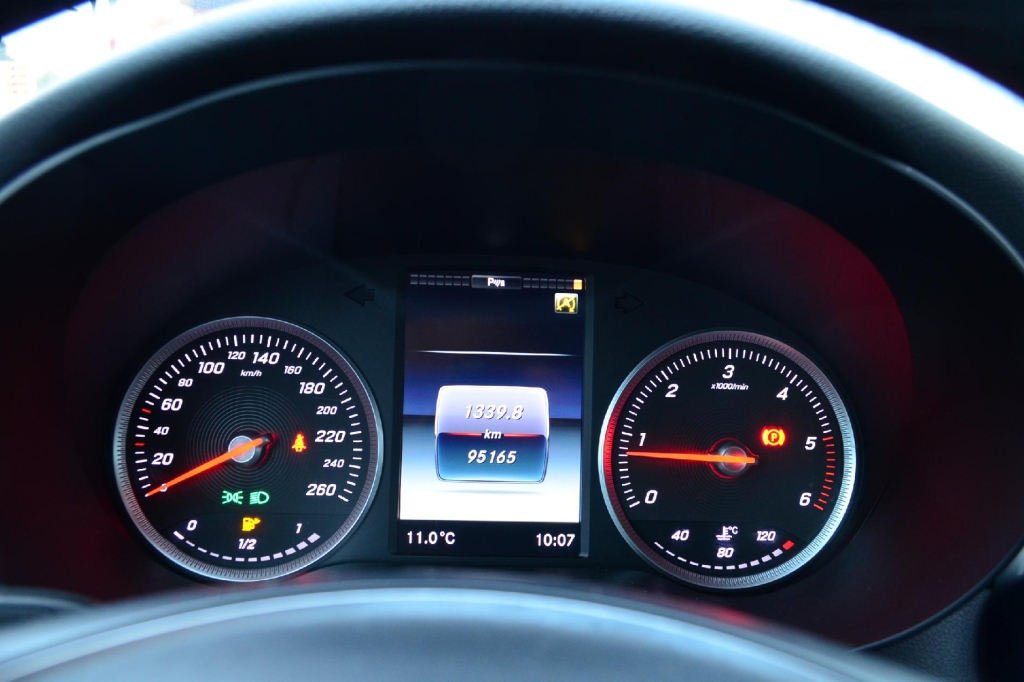 Mercedes-Benz C-Klasse 2018 photo 1