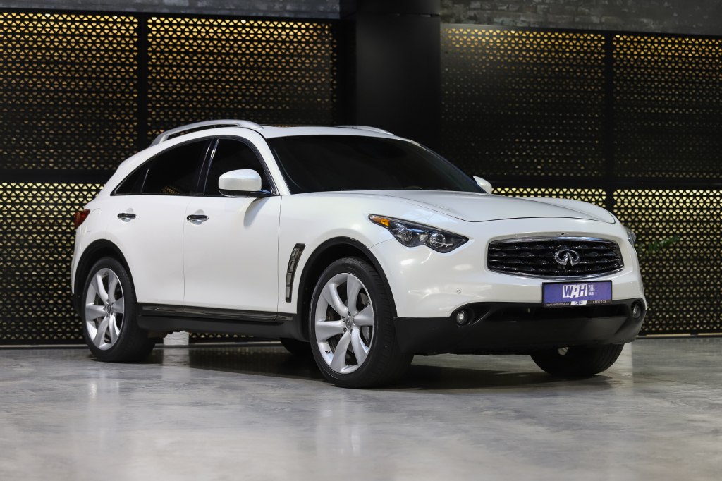Infiniti FX 50 S 2008 photo 10