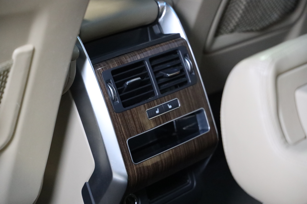 Land Rover Range Rover Sport 2015 фото 16