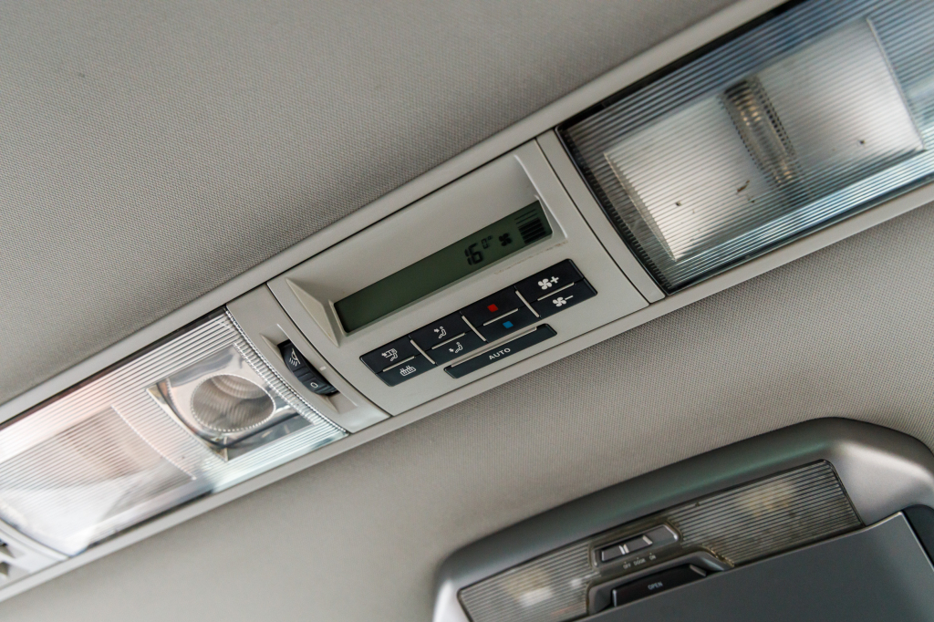 Volkswagen Multivan 2008 photo 9