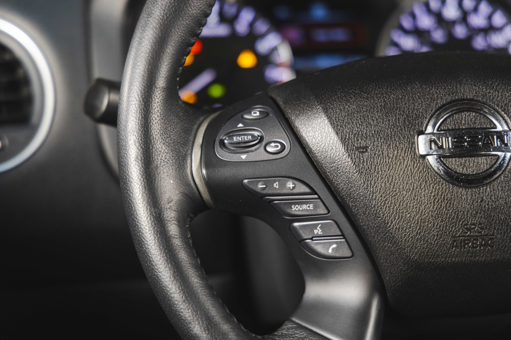 Nissan Pathfinder SV 2019 photo 18