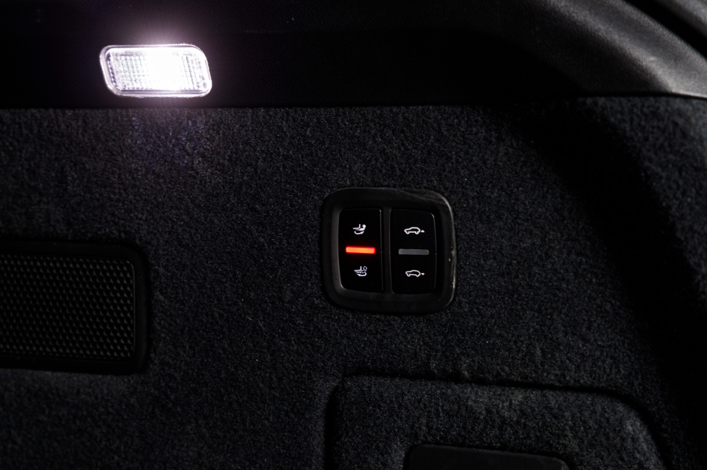 Porsche Cayenne 2018 photo 37