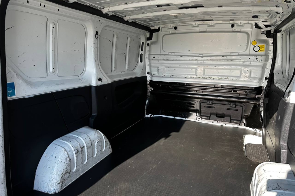 Renault Trafic 2020 фото 18