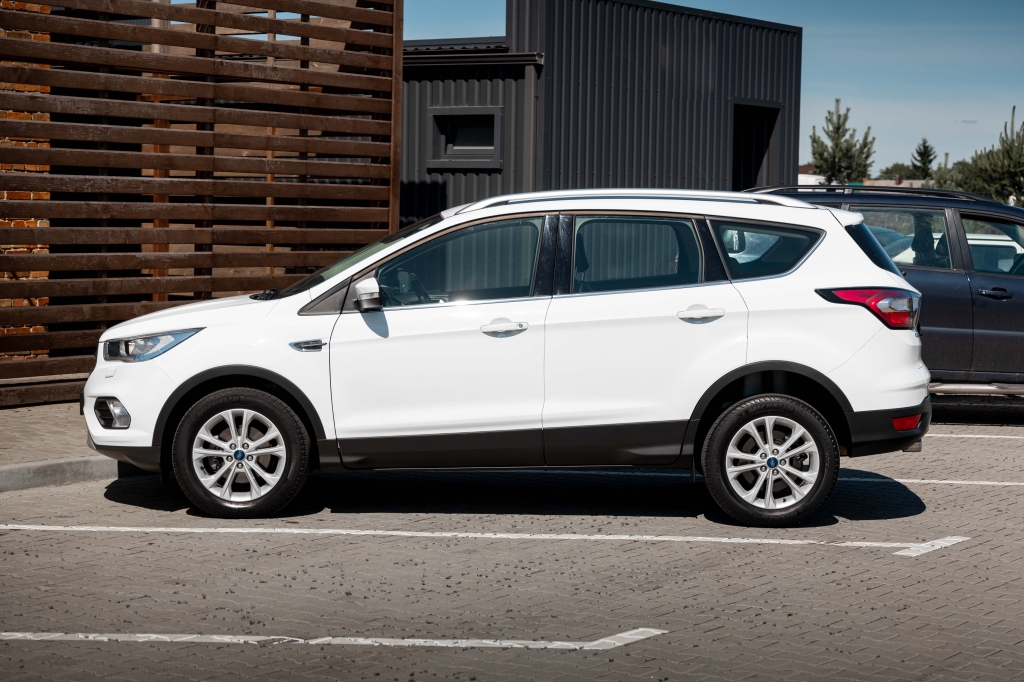 Ford Kuga 2019 фото 11