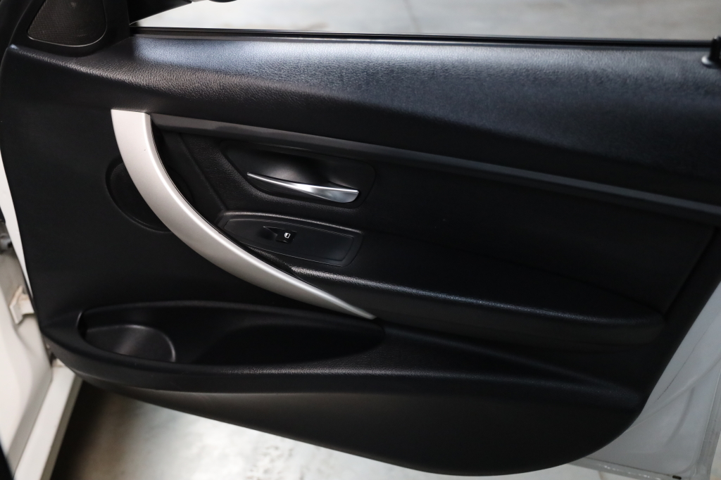 BMW 3 Series 328 2013 фото 45