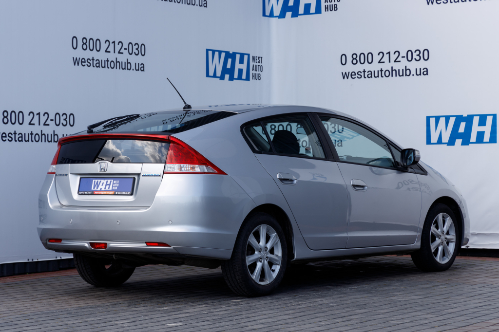 Honda Insight 2010 photo 5