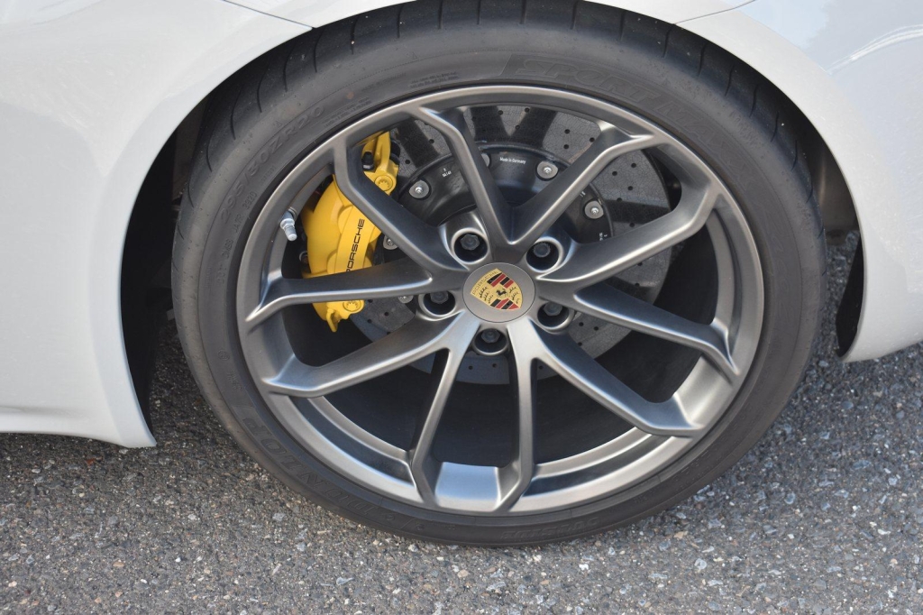 Porsche 982 2021 photo 9