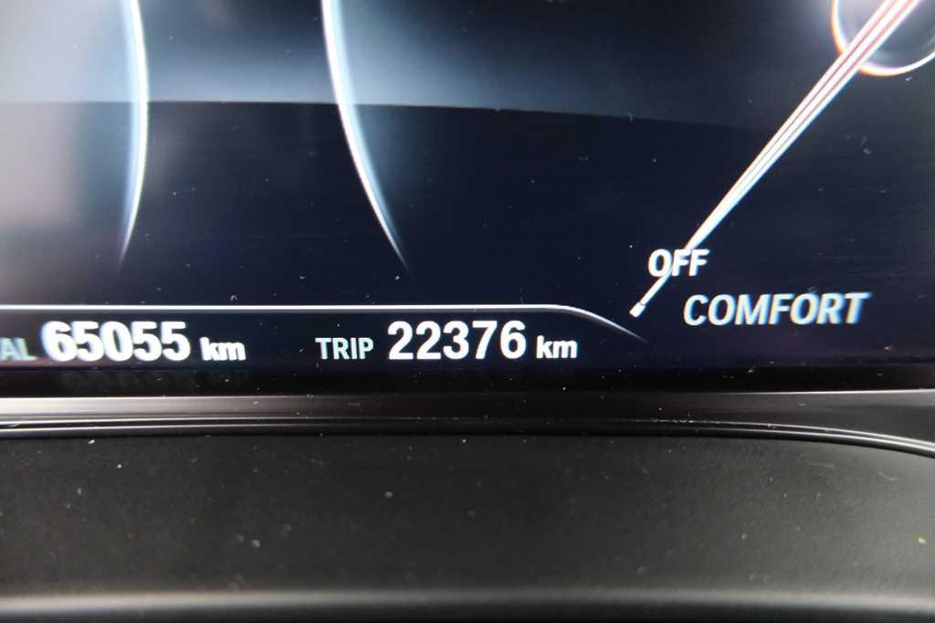 BMW 5 Series 2017 фото 5