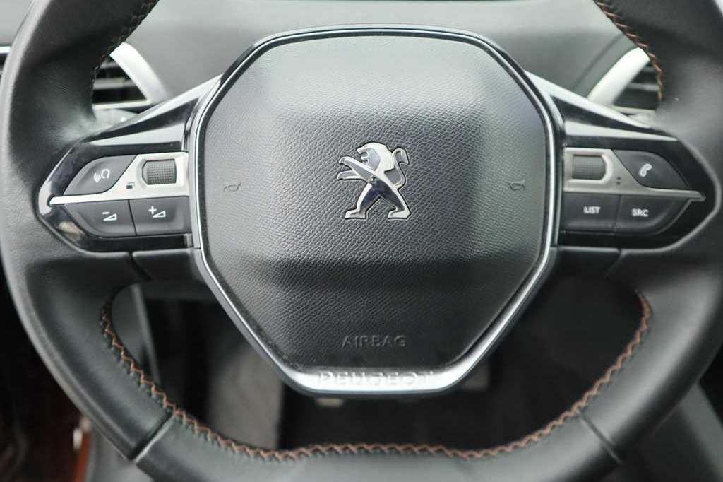 Peugeot 3008 2017 photo 11