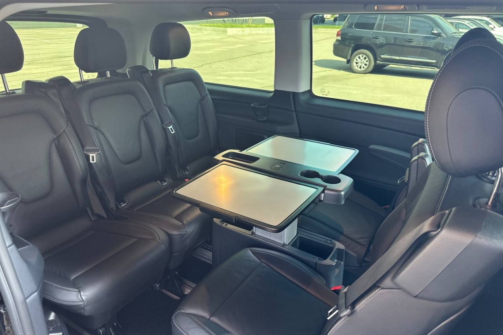 Mercedes-Benz V-Class  220d Long AT 2020 фото 13