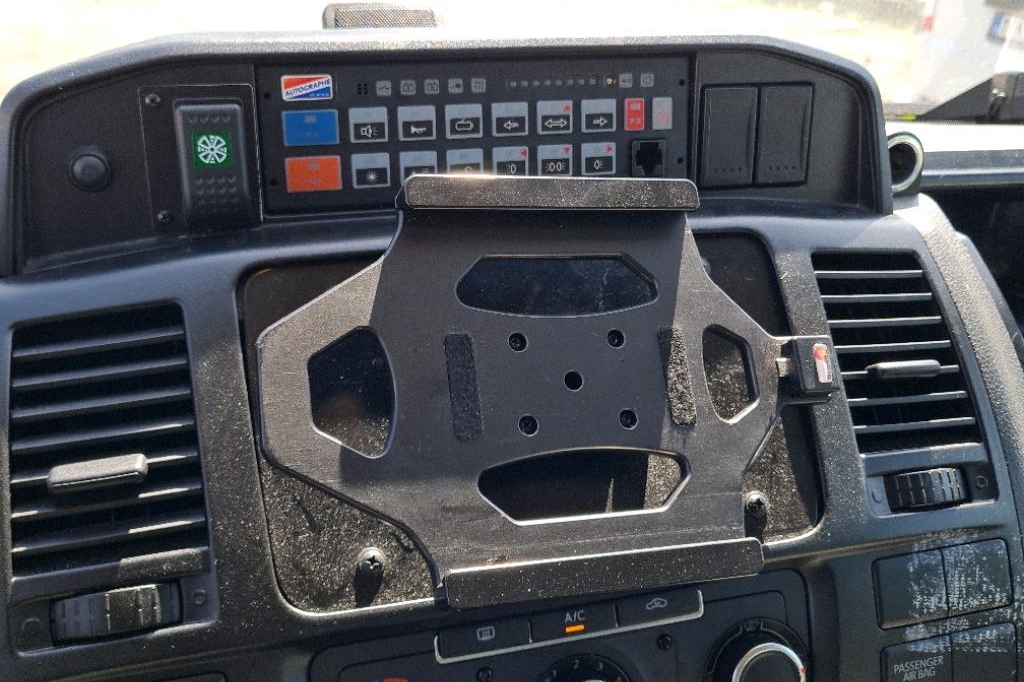 Volkswagen T5 (Transporter) пасс. 2015 photo 10