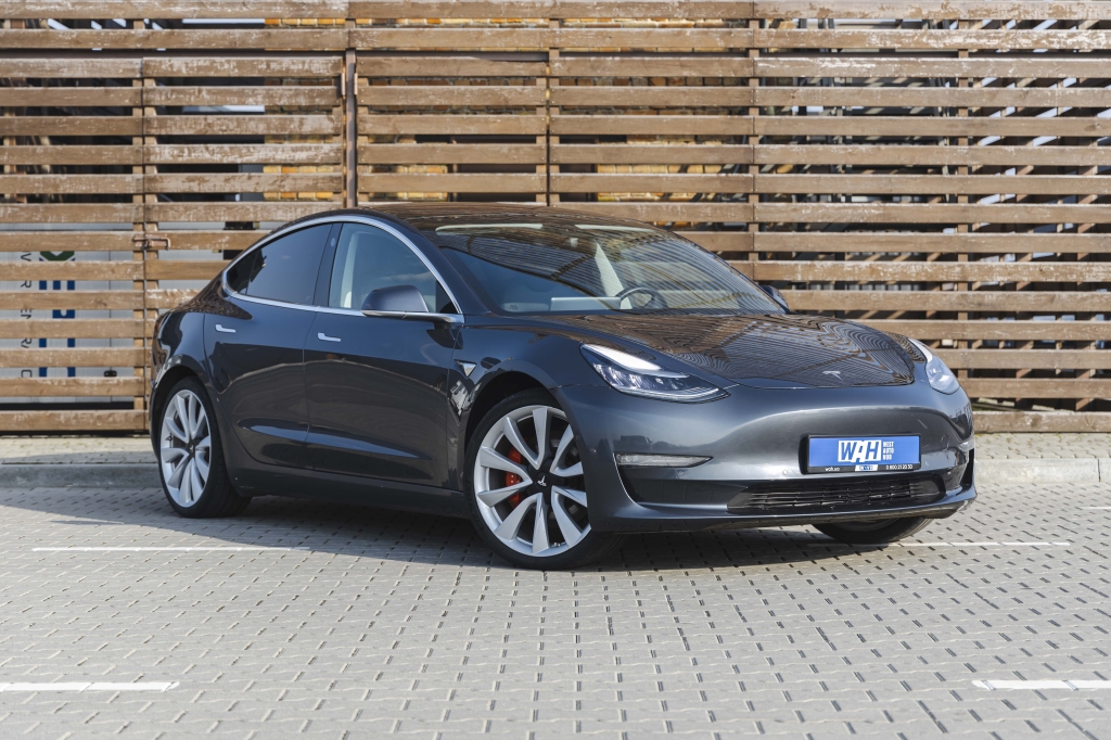 Tesla Model 3 2019 фото 5