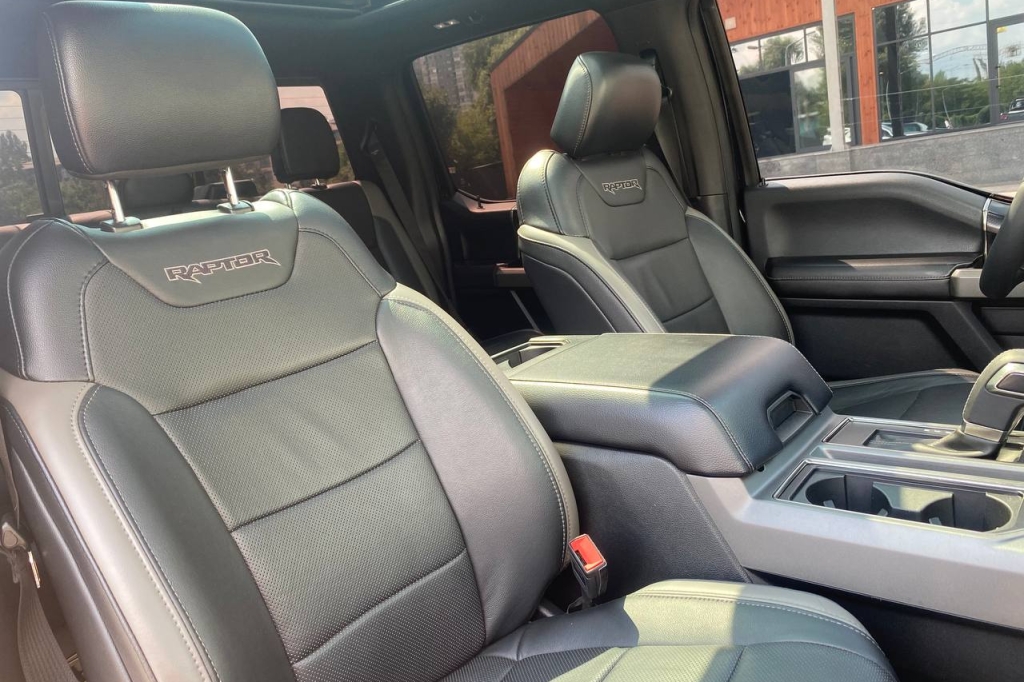 Ford F-150 Raptor 2017 фото 11