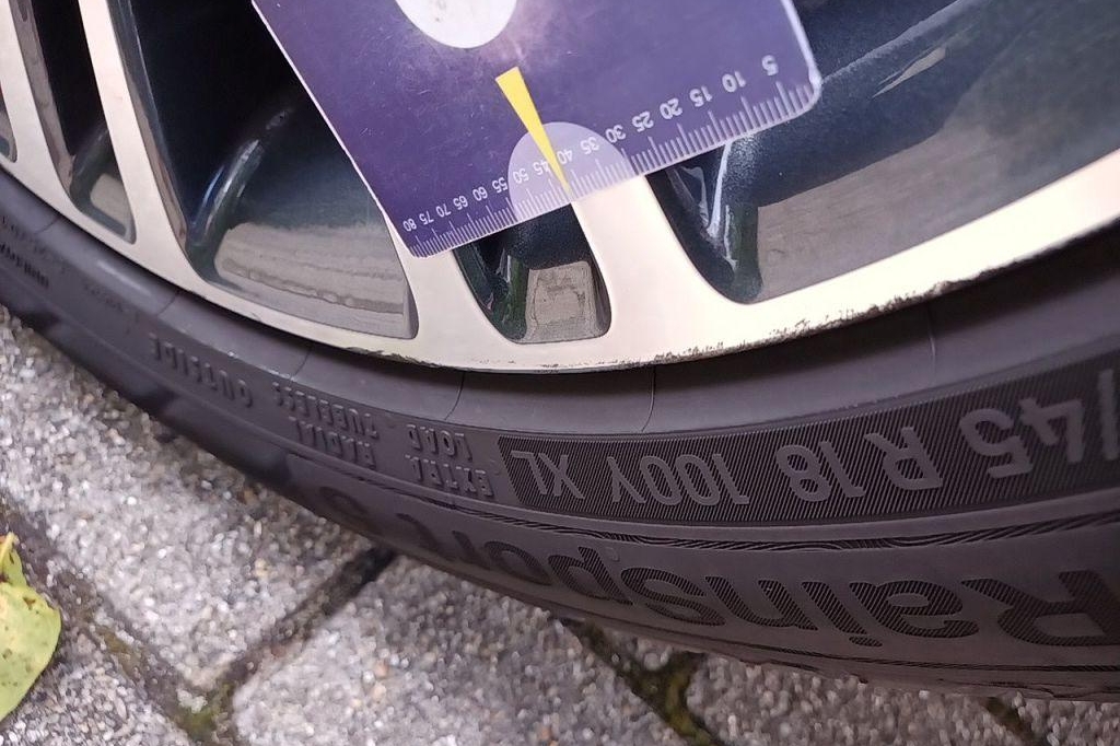 BMW 5 Series 2018 photo 23