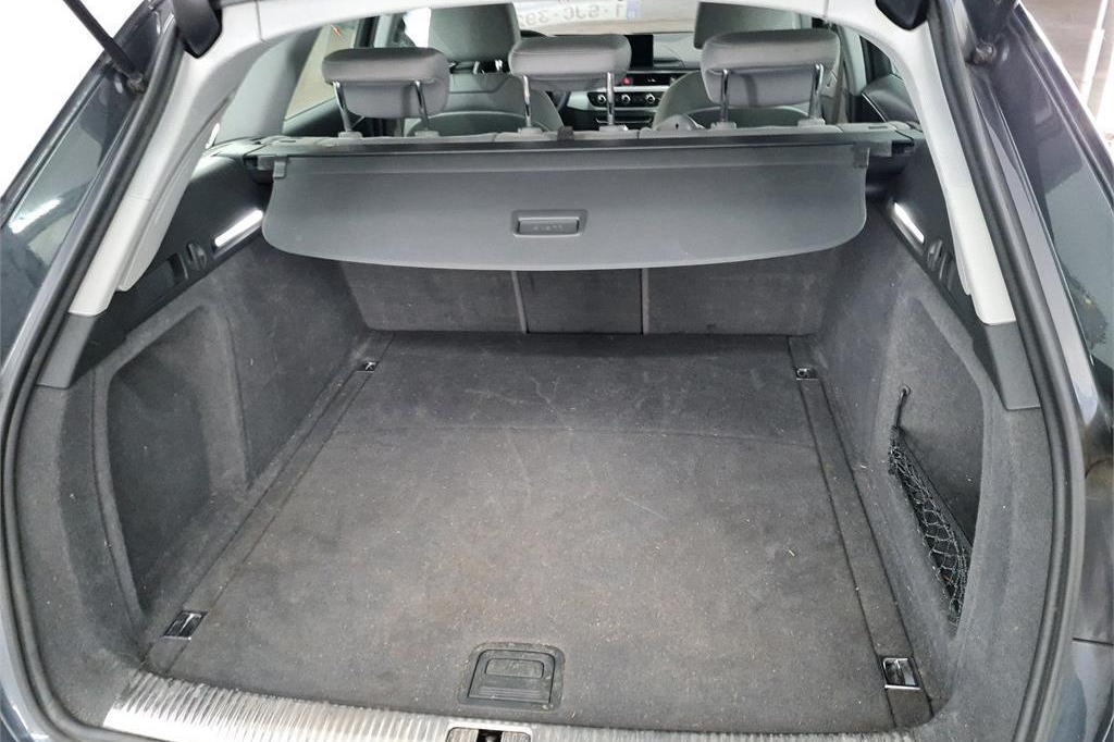 Audi A4 Avant 2017 фото 4