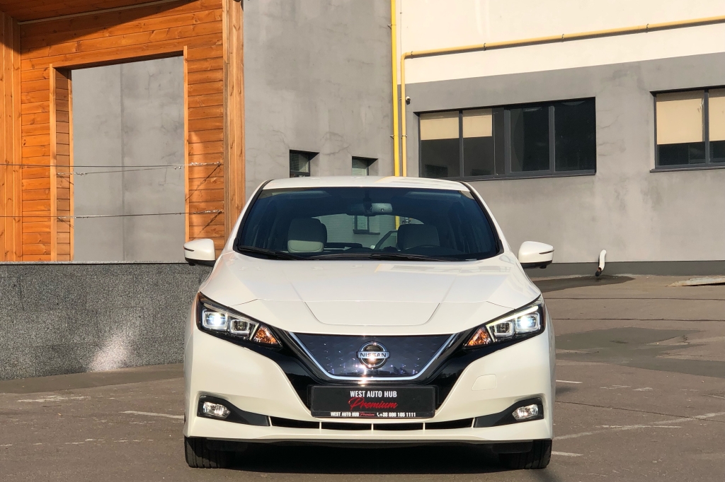 Nissan Leaf SL 40kWh 2019 фото 2