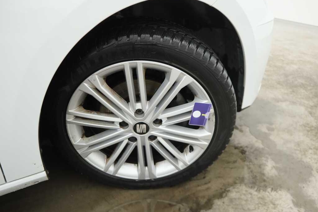 SEAT Leon 2017 photo 16