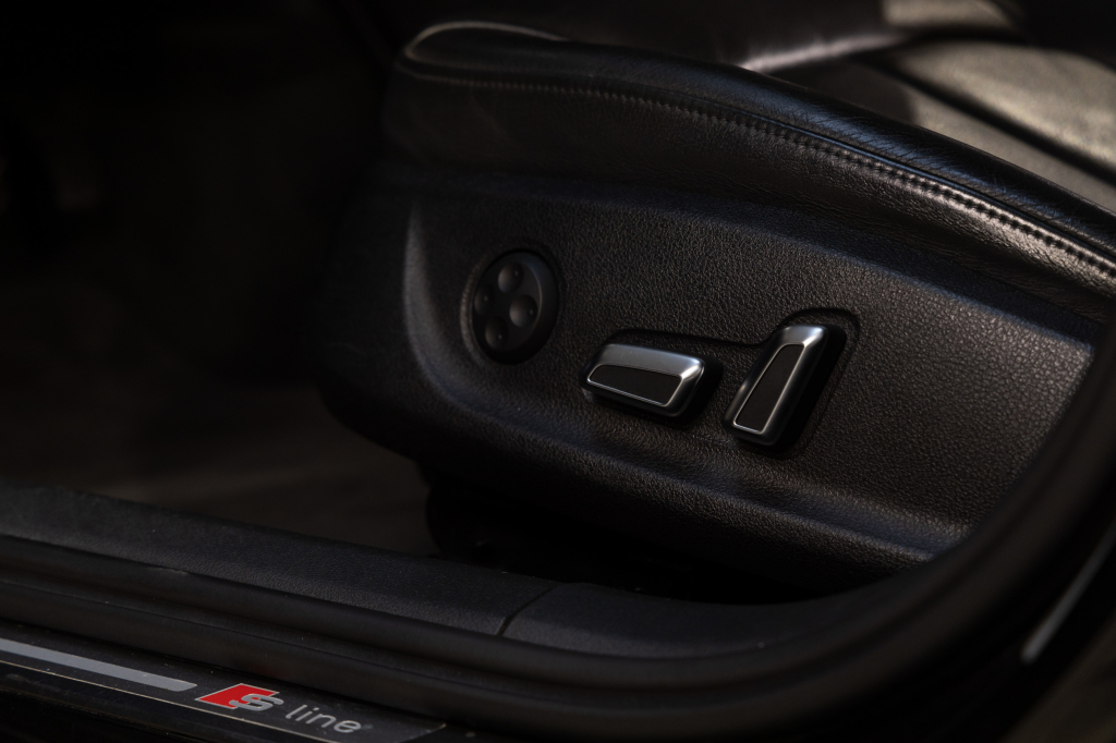 Audi A6 Premium Plus photo 23