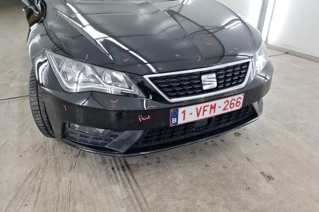 SEAT Leon 2018 фото 25