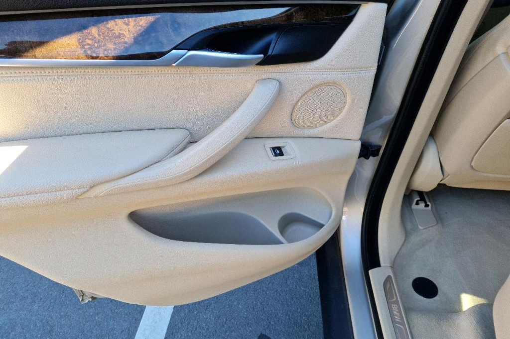 BMW X5 2016 photo 15
