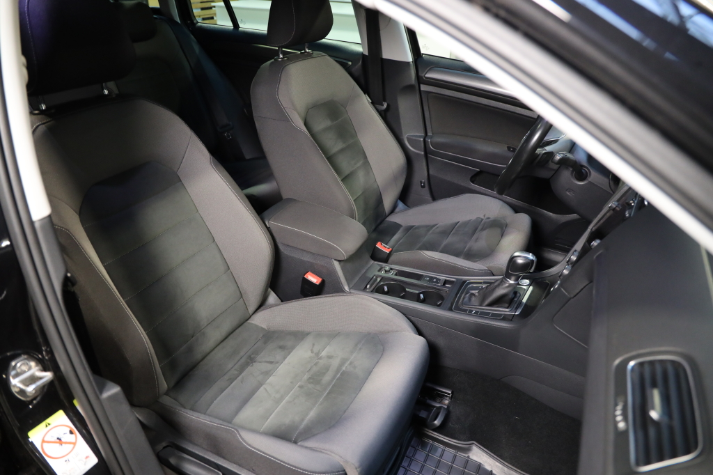 Volkswagen Golf 2017 photo 11