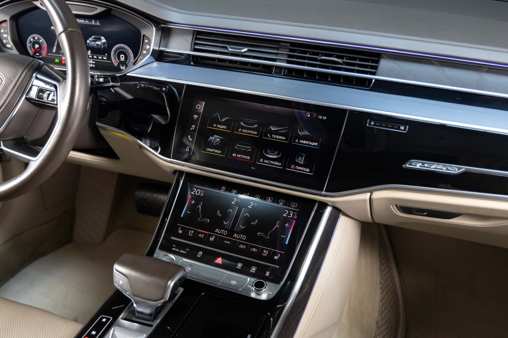 Audi A8 L 2018 фото 30