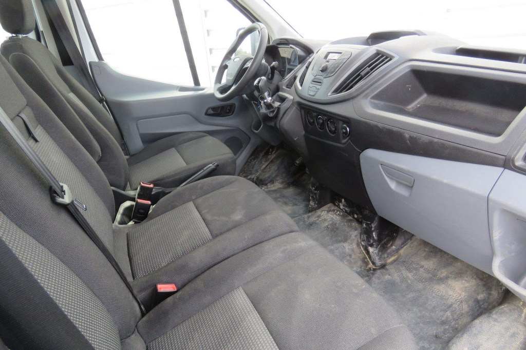 Ford Transit Doka 2020 фото 3