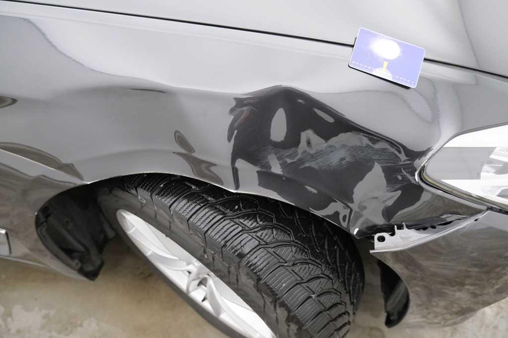 BMW 5 Series 2017 фото 18