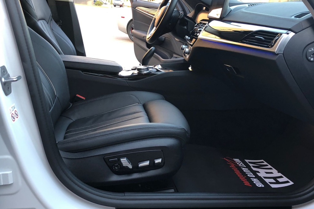 BMW 530 XDrive D 2020 фото 18