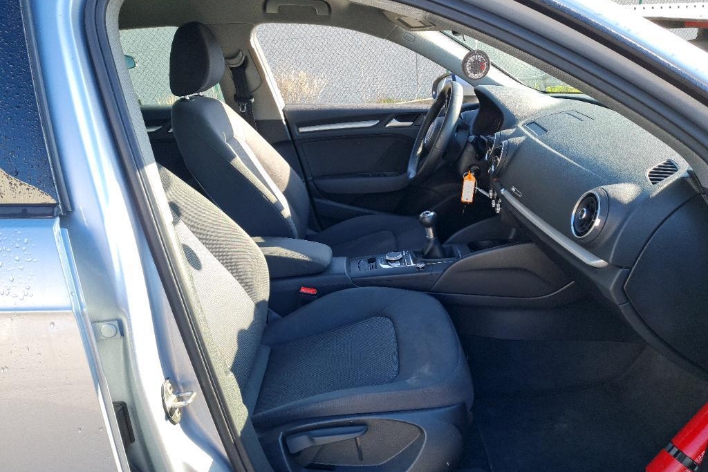 Audi A3 Sportback 2019 фото 1