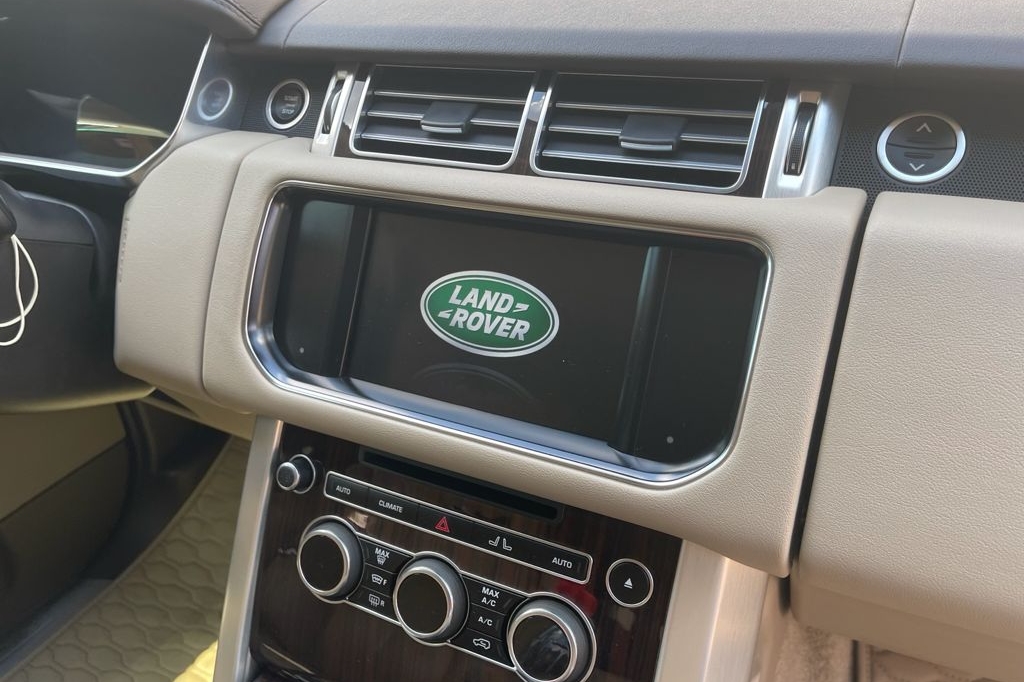 Land Rover Range Rover HSE 2020 фото 7