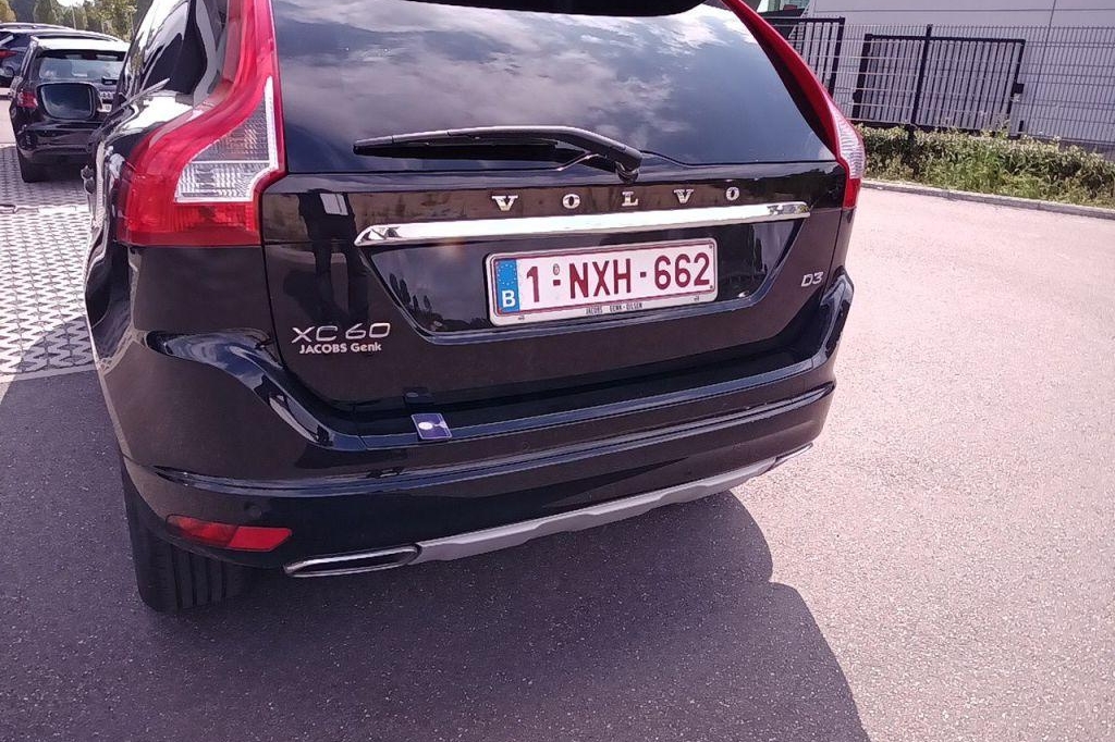 Volvo XC60 2016 photo 48