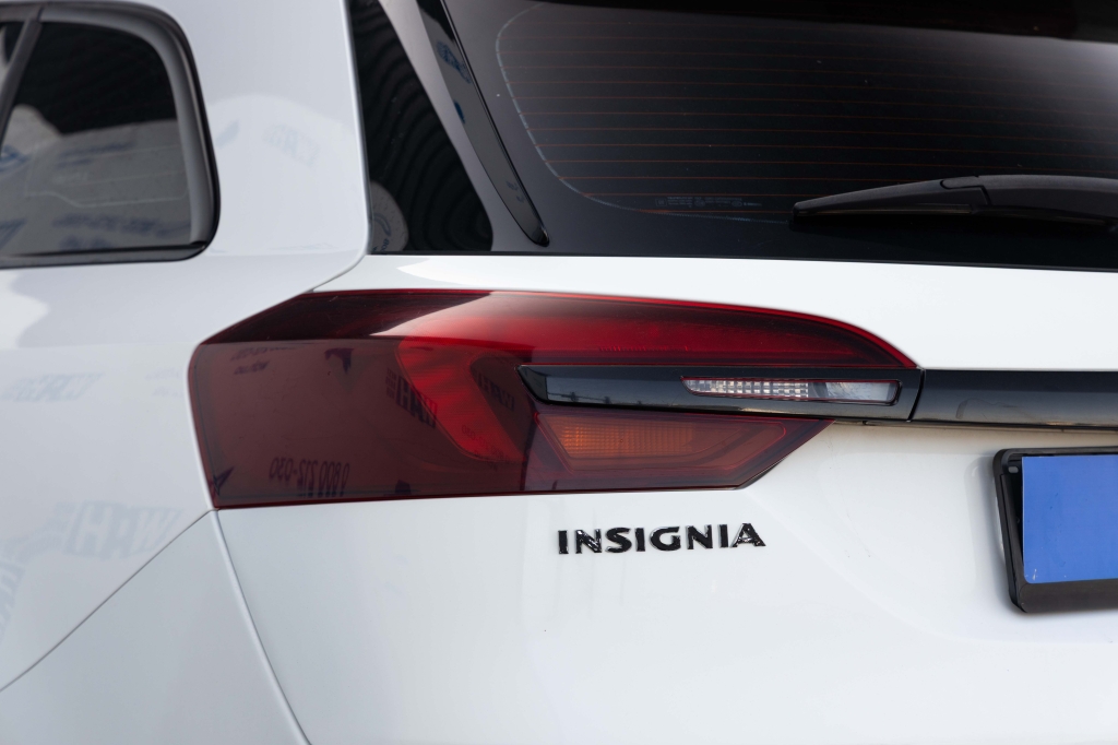 Opel Insignia 2014 фото 8