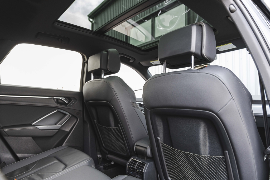 Audi Q3 S-Line 2020 photo 37