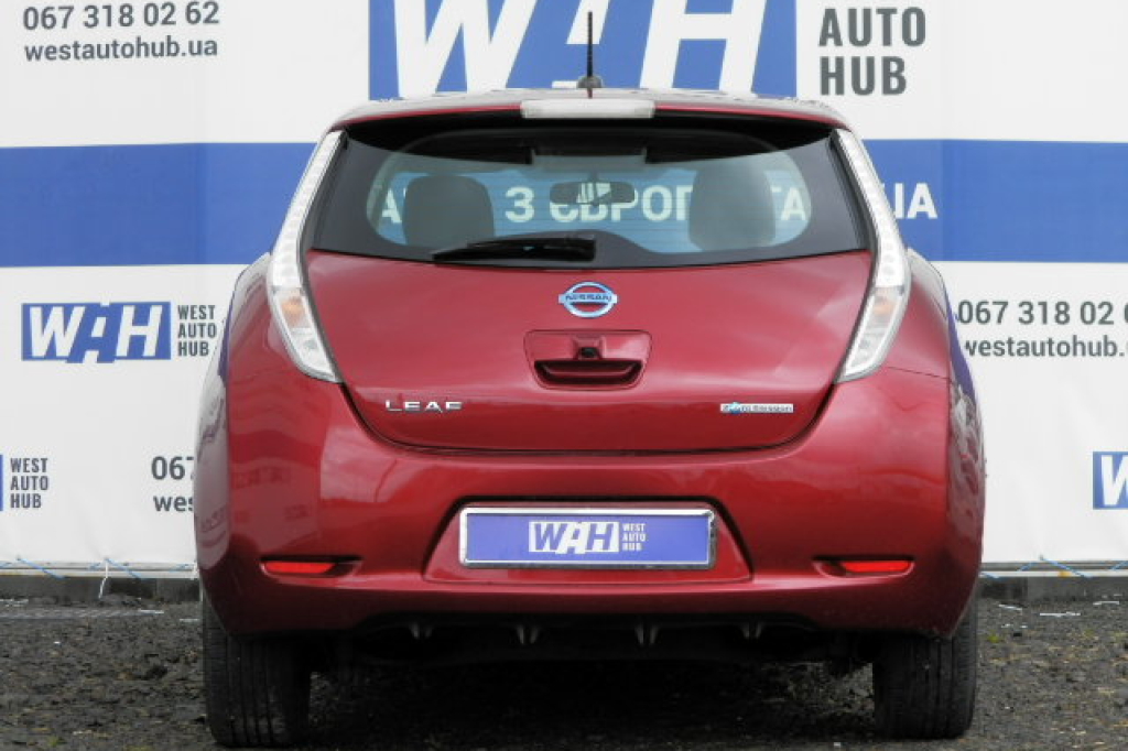 Nissan Leaf S 2014 фото 4