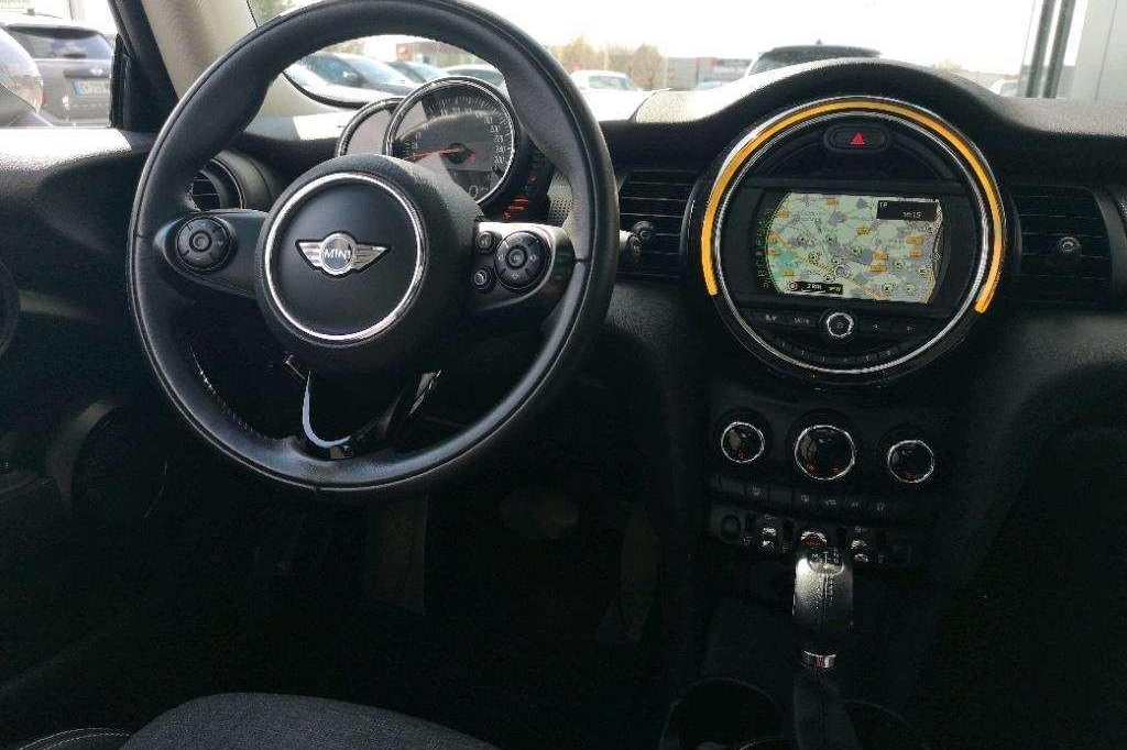 MINI Cooper 2017 фото 2