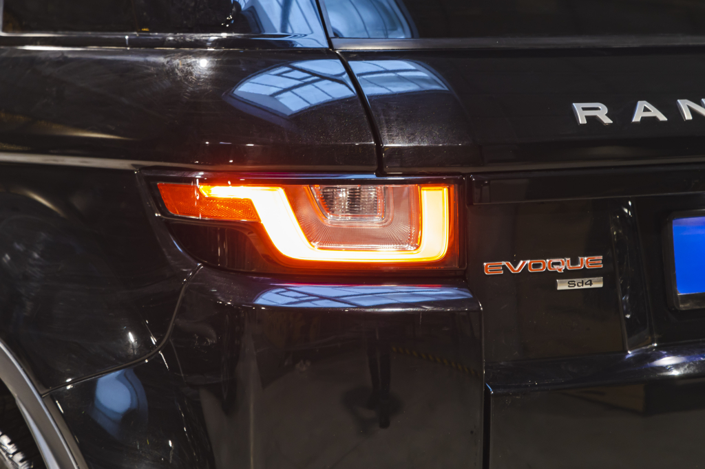 Land Rover Range Rover Evoque 2017 фото 11