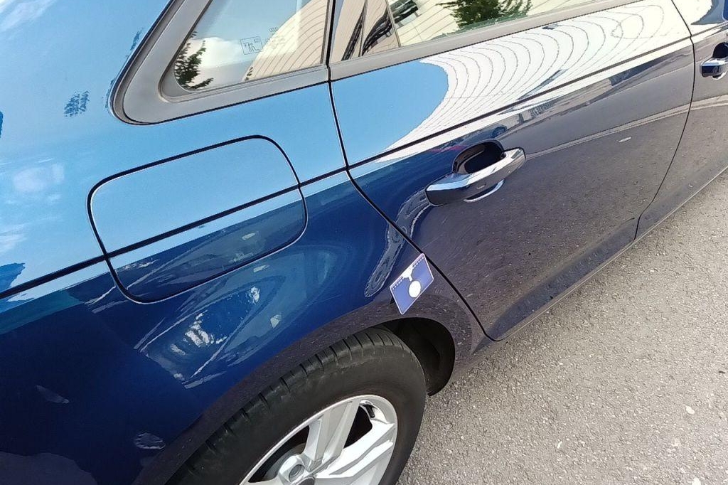 Audi A4 2017 фото 12