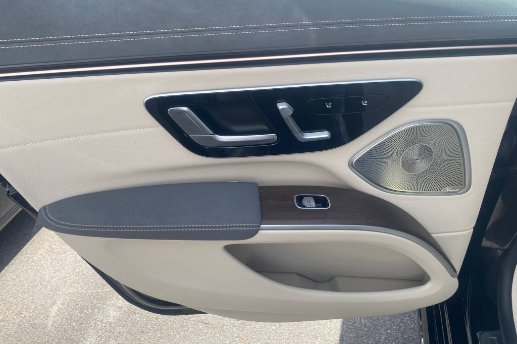 Mercedes-Benz EQS 580 4MATIC 2021 photo 13